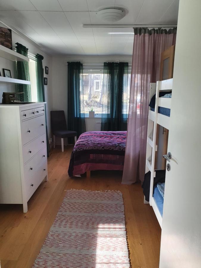 Skarvik Skaergardsidyll Pa Bjoerkoe Med Gangavstand Till Havet מראה חיצוני תמונה